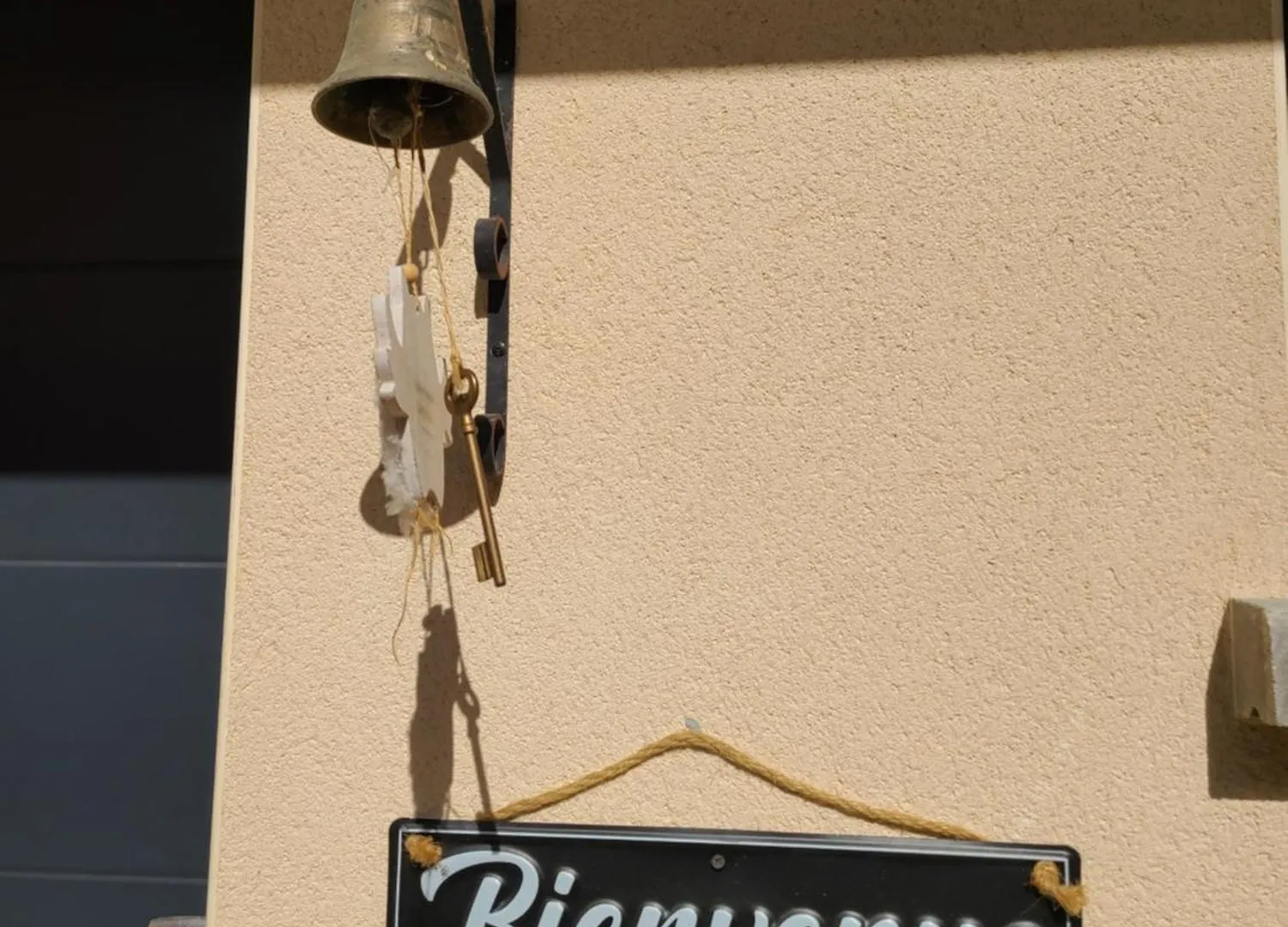 Le Qg Chez Flo Et David Bed and Breakfast Saint-Julien-Molin-Molette
