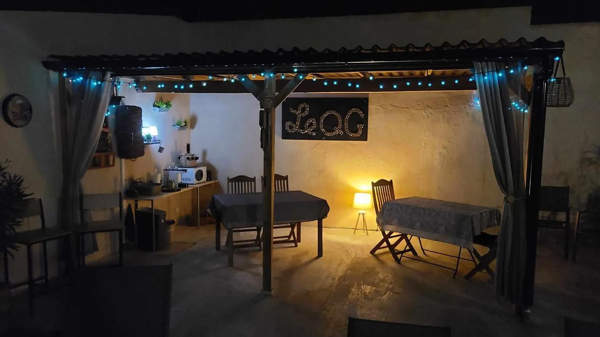 Le Qg Chez Flo Et David Acomodação com café da manhã Saint-Julien-Molin-Molette França